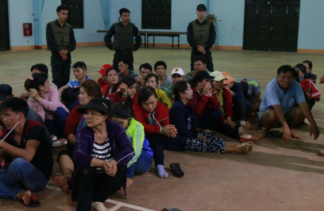 Hien truong vu bat bac o nghia trang tai Dak Lak hinh anh