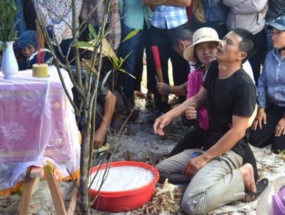 Ai chiu trach nhiem viec be No mat tich va bi sat hai? hinh anh