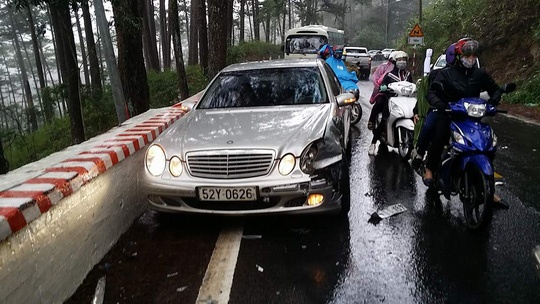 Tai nan lien hoan tren deo Prenn anh 1