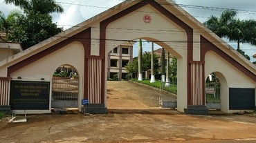 Cap sai hang loat so do, pho chu tich huyen bi ky luat hinh anh