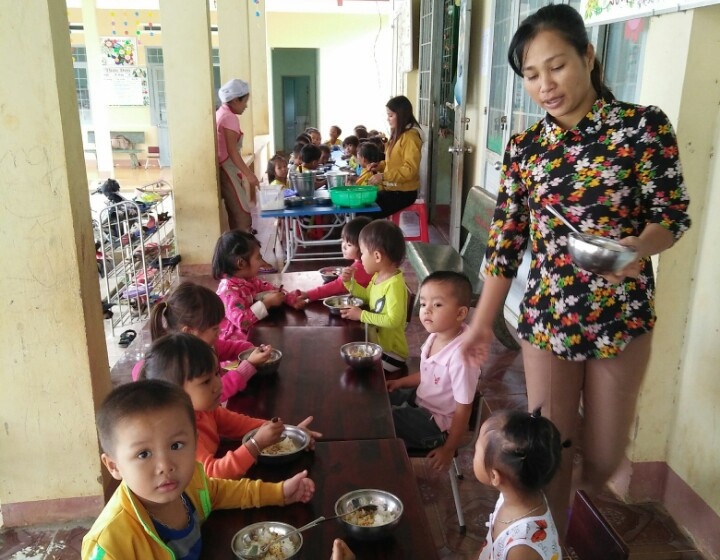 Dak Lak va Dak Nong thieu hang nghin giao vien mam non hinh anh