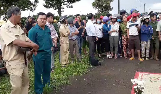 Nghi can đâm chết vợ ảnh 2 Nghi can dam chet vo anh 2