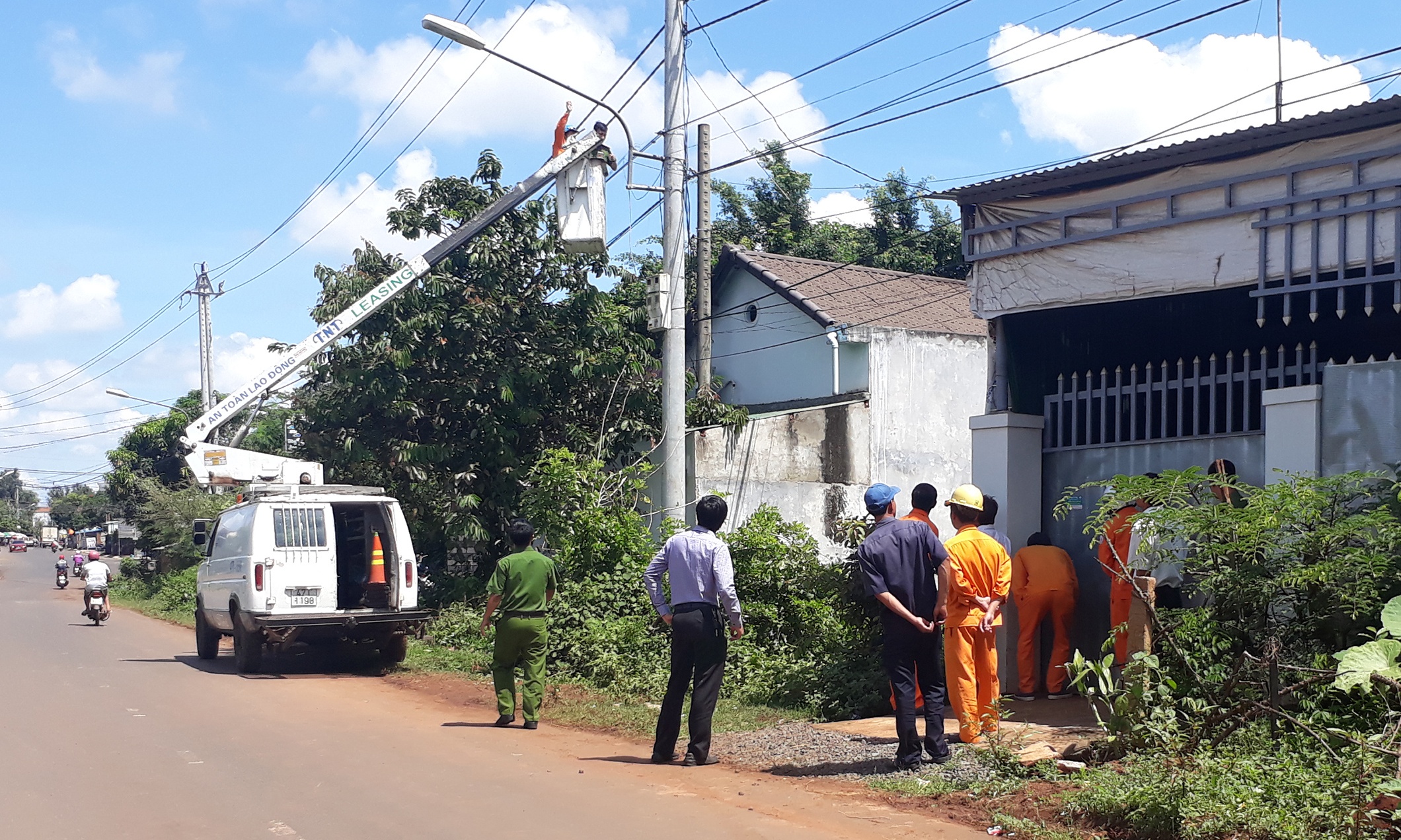 Điện giật tử vong ảnh 1 Dien giat tu vong anh 1
