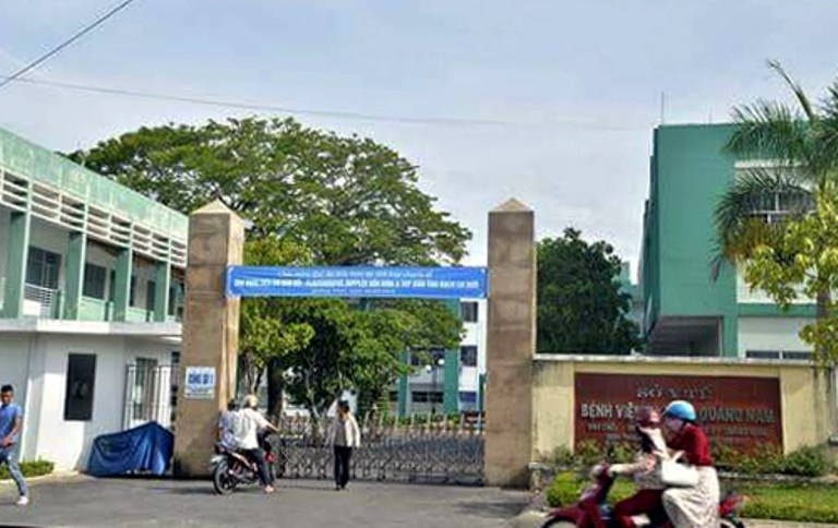 Mot bac si boi thuong 655 trieu dong de duoc nghi viec hinh anh