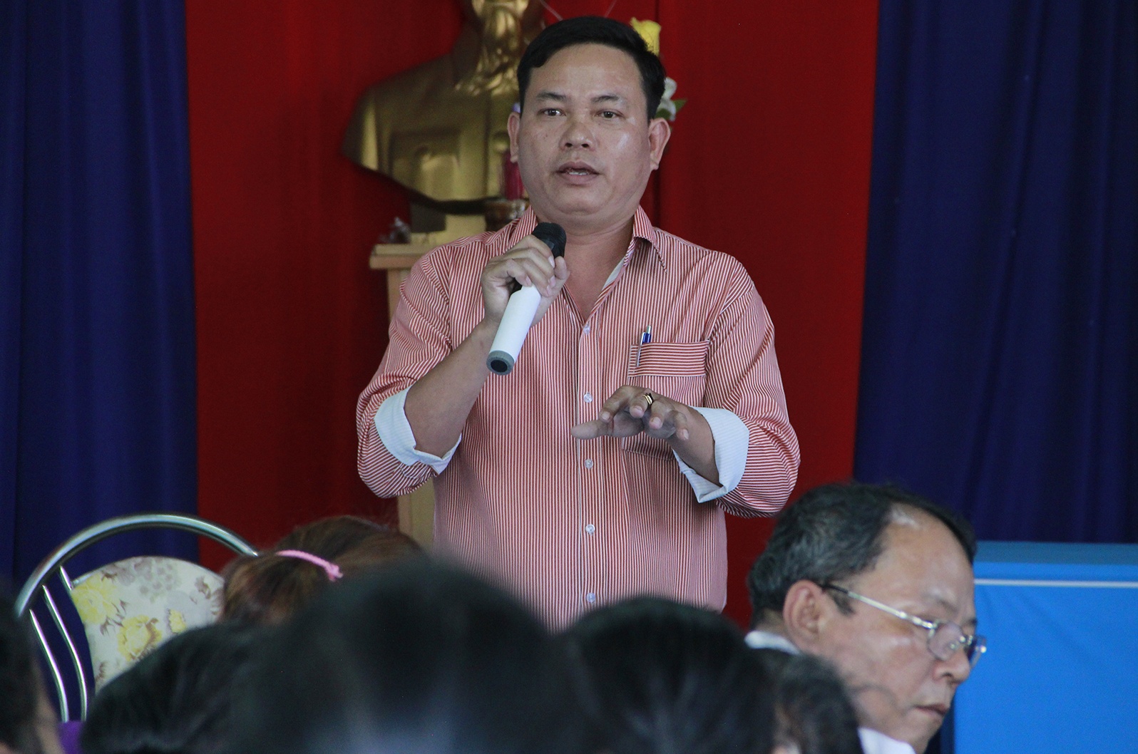 Truong cong an da bay thau ca xin loi dan hinh anh