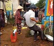 Vu truong cong an xa da vang thau ca: Nguoi dan khong nhan den bu hinh anh