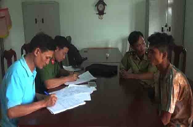 Tam giu them 6 nghi can cua trom cay thuy tung hon 500 tuoi hinh anh