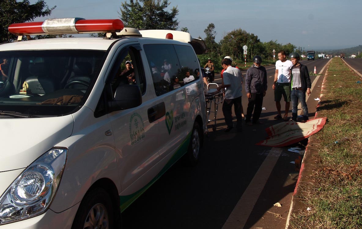 Cong an xa khong phat hien nan nhan tu vong trong vu tai nan hinh anh