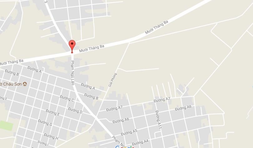 Tai nạn liên hoàn 4 người thương vong ảnh 2 Tai nan lien hoan 4 nguoi thuong vong anh 2