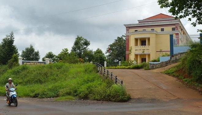 Doc khong ky van ban, nganh giao duc Dak Nong chi sai tien ty hinh anh