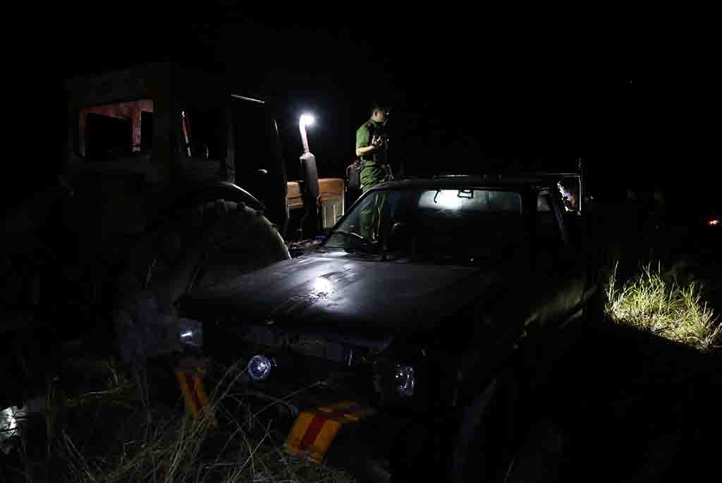 Hon chien tranh gianh dat anh 3