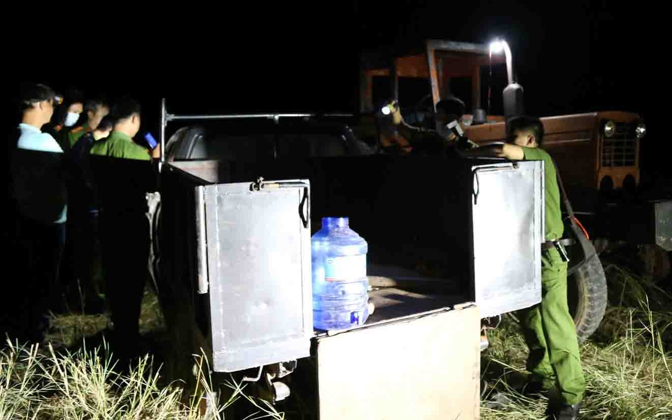 Hon chien gianh dat 8 nguoi thuong vong anh 1