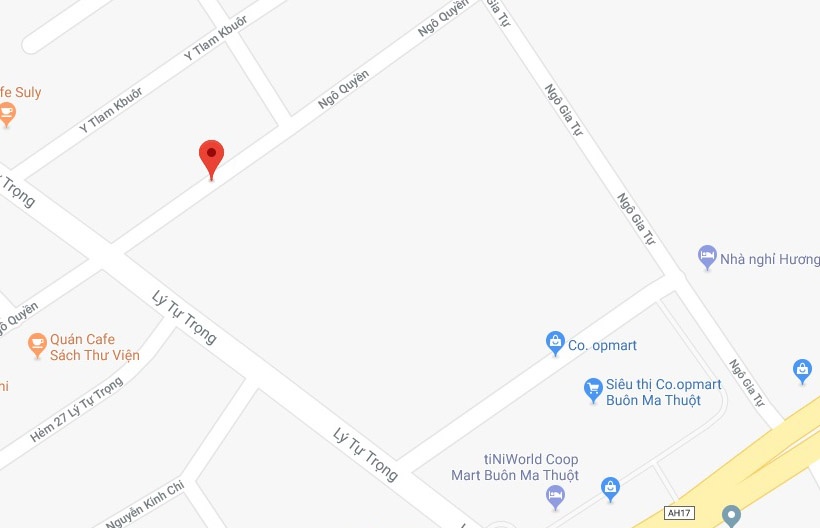 Ôtô tông 3 người thương vong ảnh 2 Oto tong 3 nguoi thuong vong anh 2