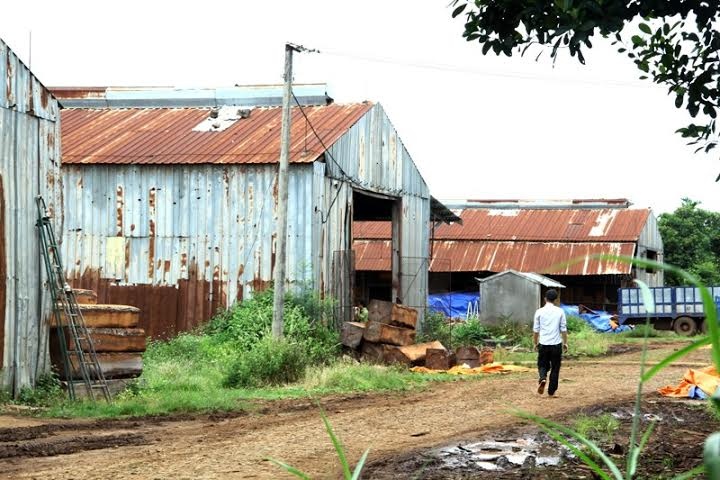 Ky luat can bo kiem lam anh 1