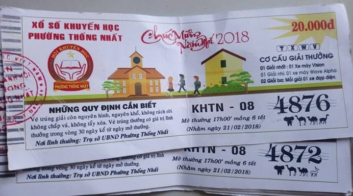 UBND phuong tu in 10.000 to ve so trung thuong hinh anh