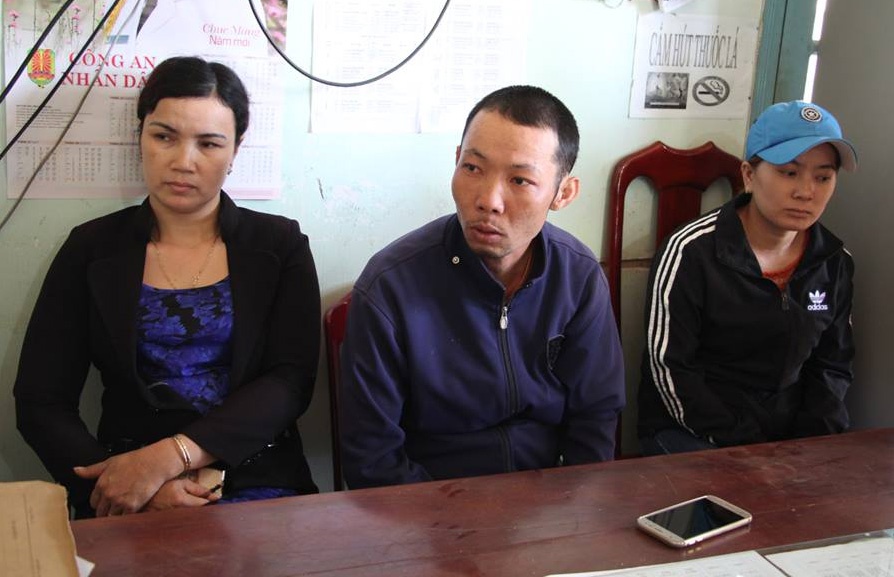 Nhieu nguoi dinh 'bay' lai suat cao co nguy co mat hang chuc ty dong hinh anh