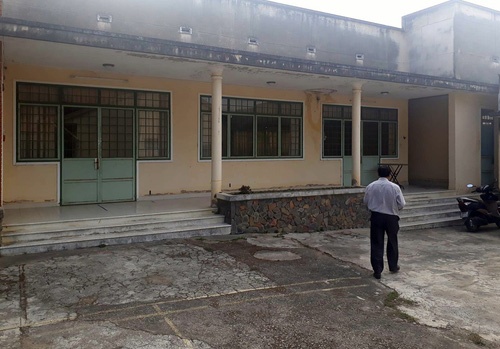 Nu phong vien to bi can bo Doan 'gio tro doi bai' hinh anh