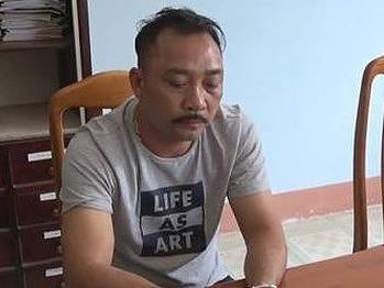 Chan dung trum buon lau go Phuong ‘rau’ hinh anh