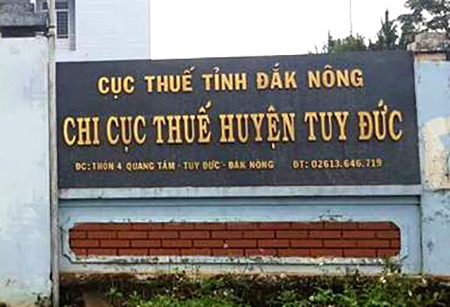 Sep chi cuc thue tra lai 260 trieu sau khi co don to cao hinh anh