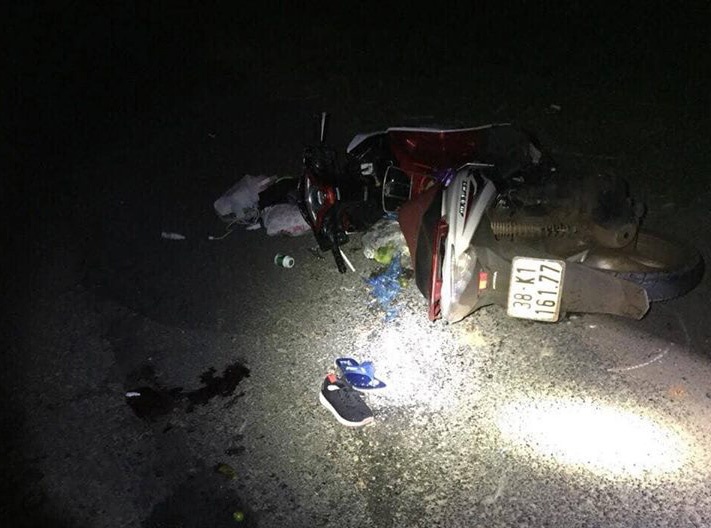 Thuong uy cong an tu vong khi tren duong den noi lam viec hinh anh