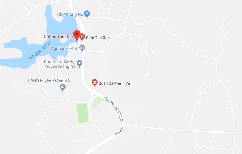 Oto lao vao quan ca phe anh 3