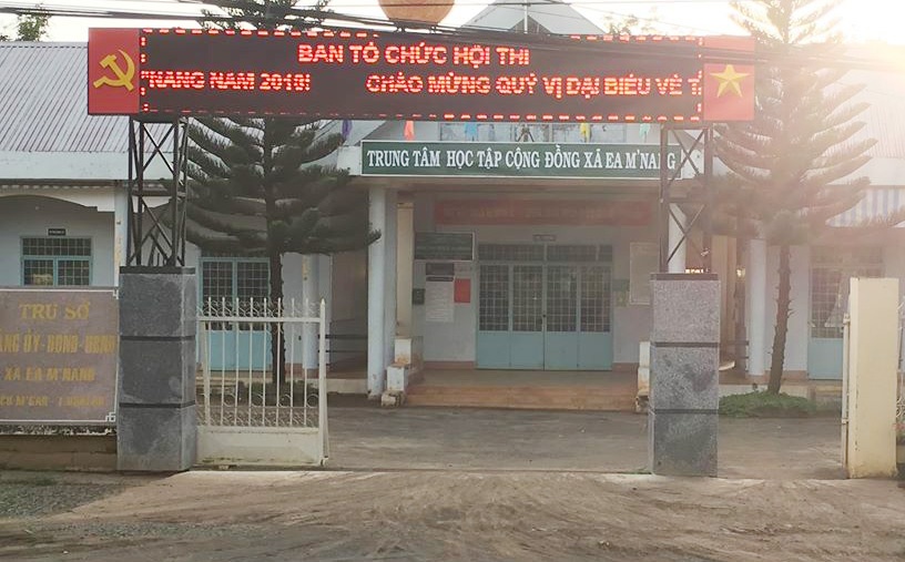 Nguyên trưởng công an xã giả mạo chức vụ ảnh 1 Nguyen truong cong an xa gia mao chuc vu anh 1