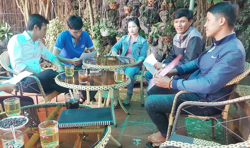 500 giáo viên bị chấm dứt hợp đồng ảnh 1 500 giao vien bi cham dut hop dong anh 1