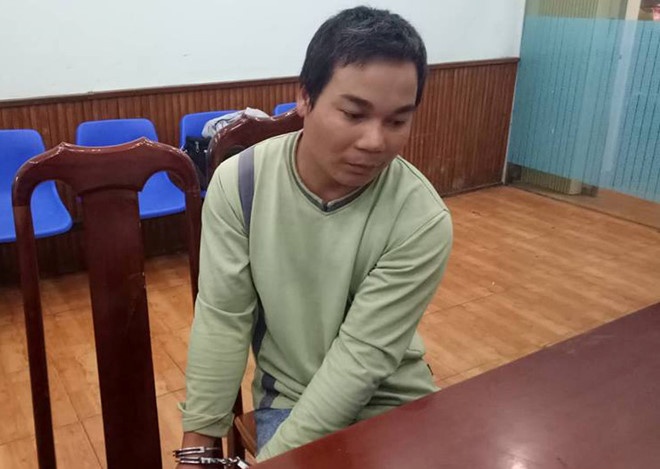 Bat tam giam thanh nien giet hang xom roi phi tang xac hinh anh