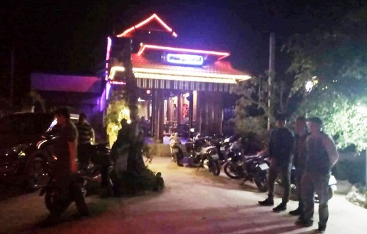 Bat Doi pho doi an ninh to chuc danh bac hinh anh