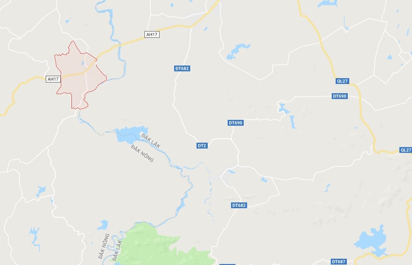 Be gai tu vong tai nha tre anh 1