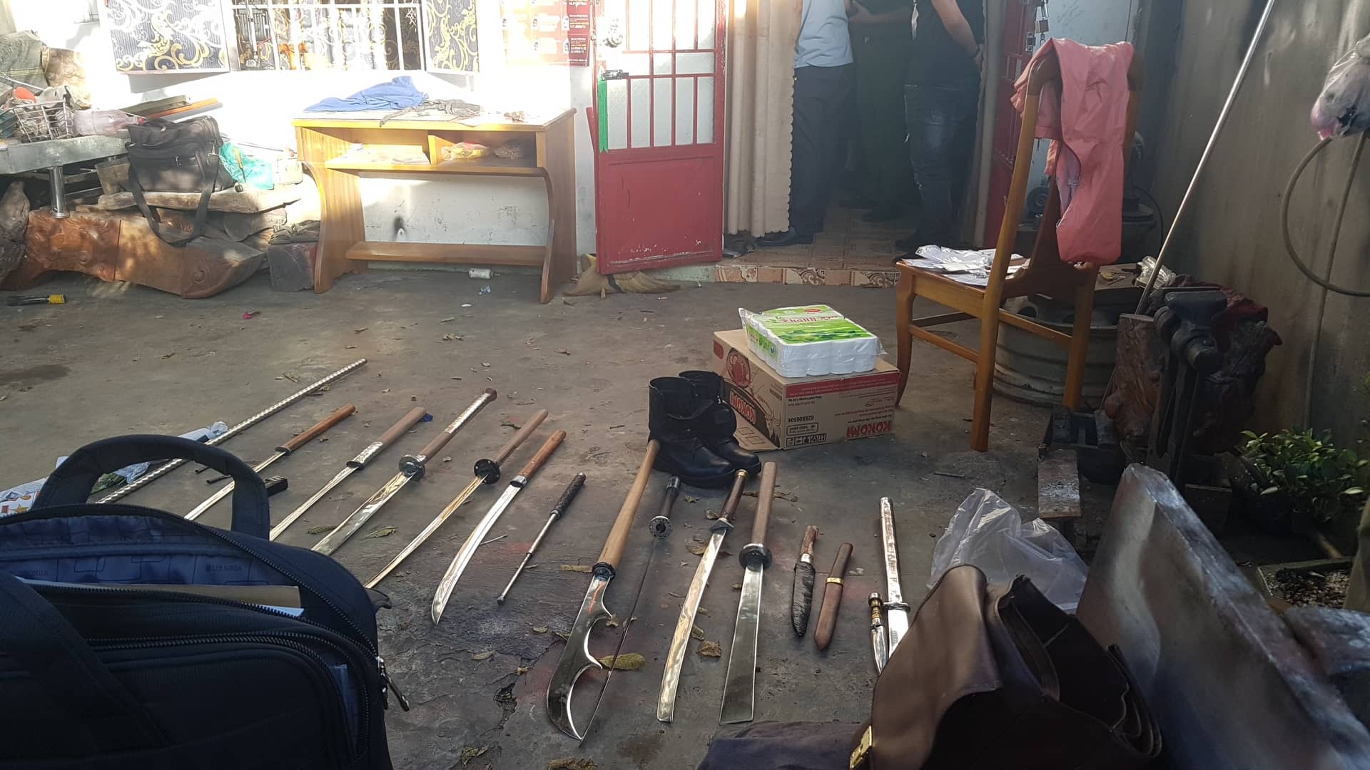 Giet ban nhau phi tang xac anh 2