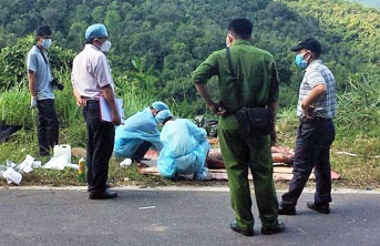 6 nguoi lien quan vu giet ban nhau roi vut xac phi tang bi khoi to hinh anh
