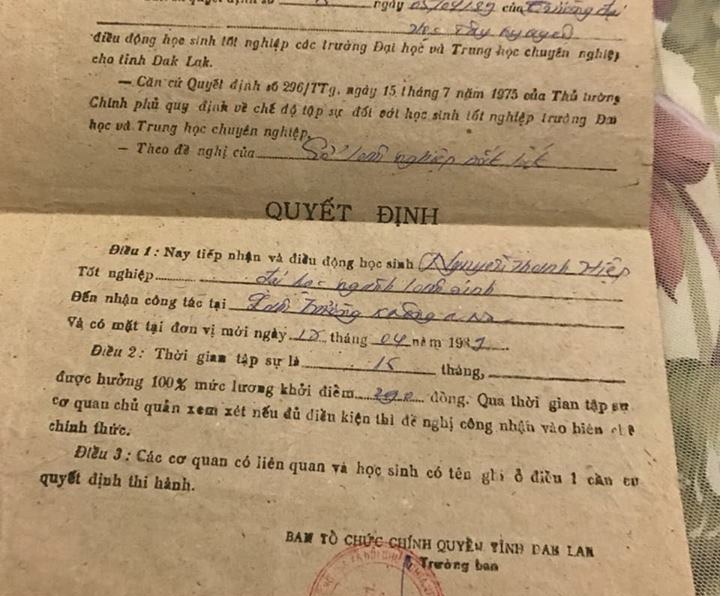 Pho chu tich HDND chua co bang dai hoc anh 2