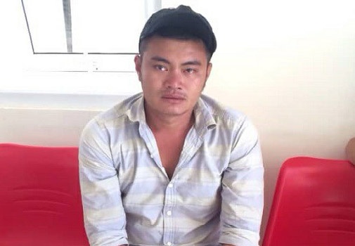 Tam giu thanh nien danh chet ban nhau roi bo tron hinh anh