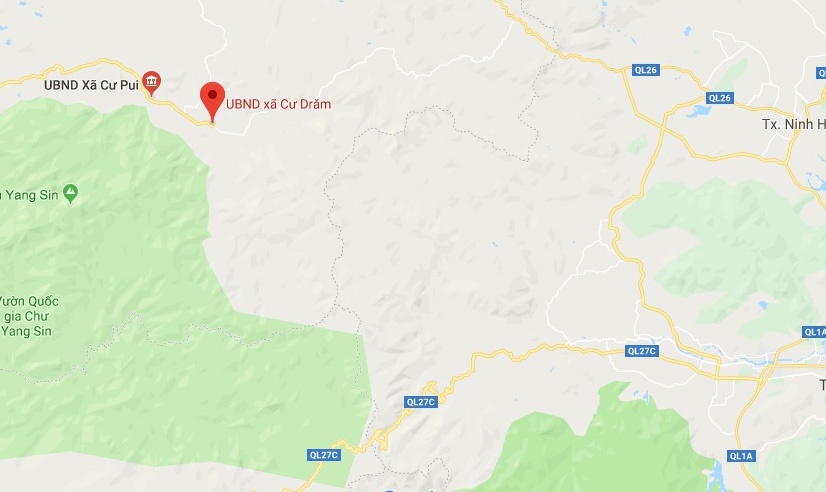 Hieu truong an chan tien cua hoc sinh anh 2