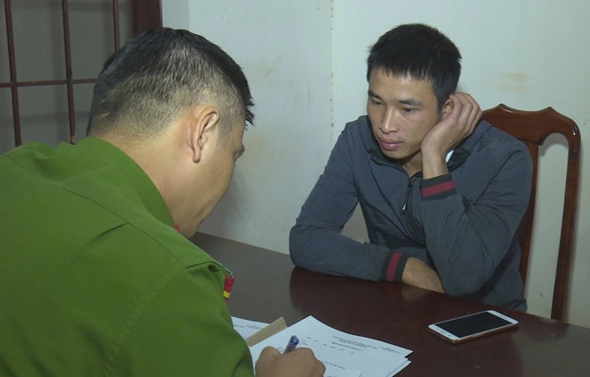 Cô gái bị đánh do không chiều khách ảnh 1 Co gai bi danh do khong chieu khach anh 1