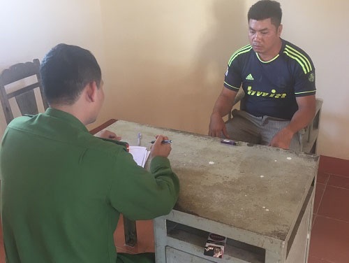 Đốt pháo dịp Tết ảnh 1 Dot phao dip Tet anh 1