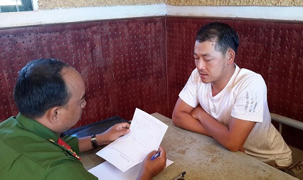 Khoi to thanh nien cho vay nang lai hon 200%/nam hinh anh