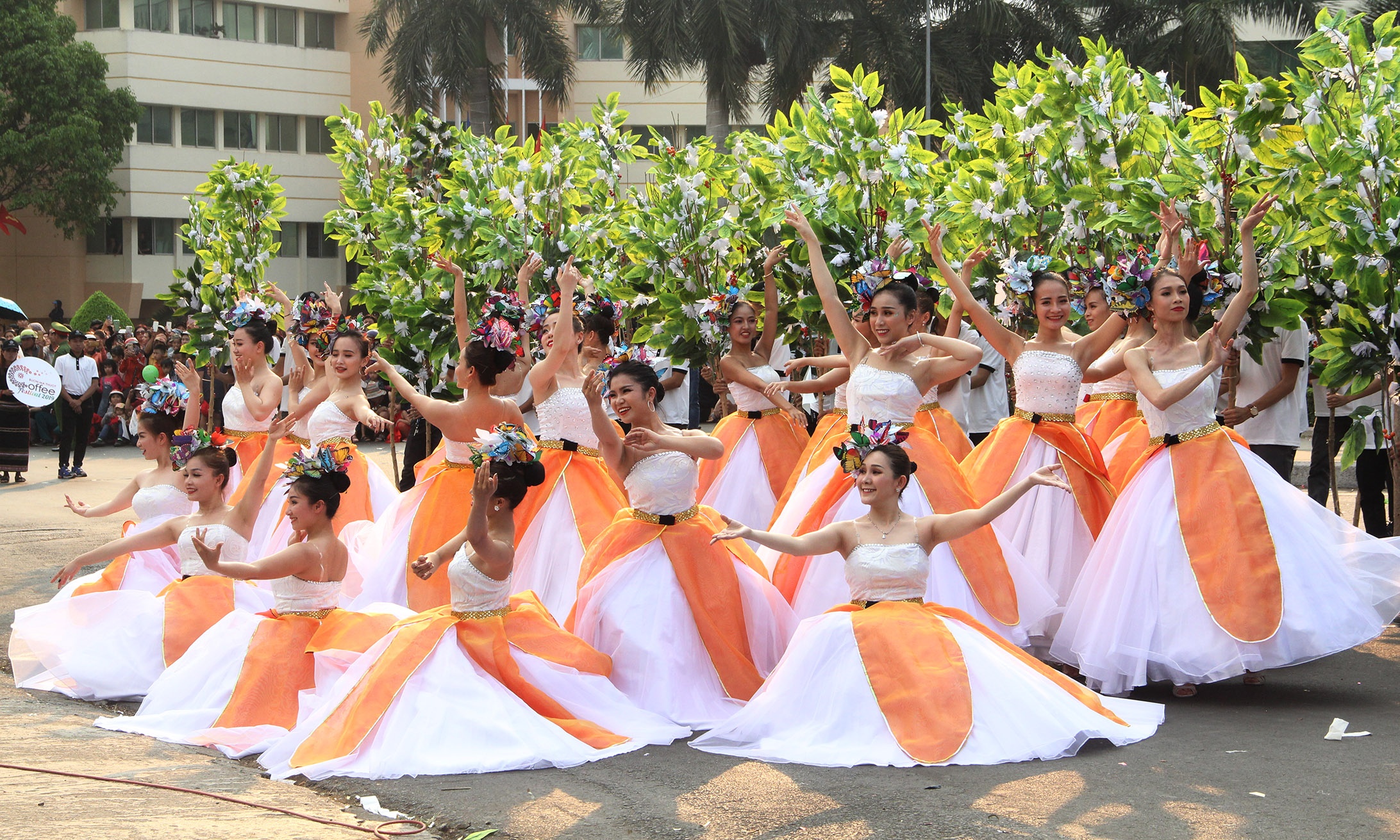 Lễ hội đường phố Buôn Ma Thuột ảnh 12 Le hoi duong pho Buon Ma Thuot anh 12