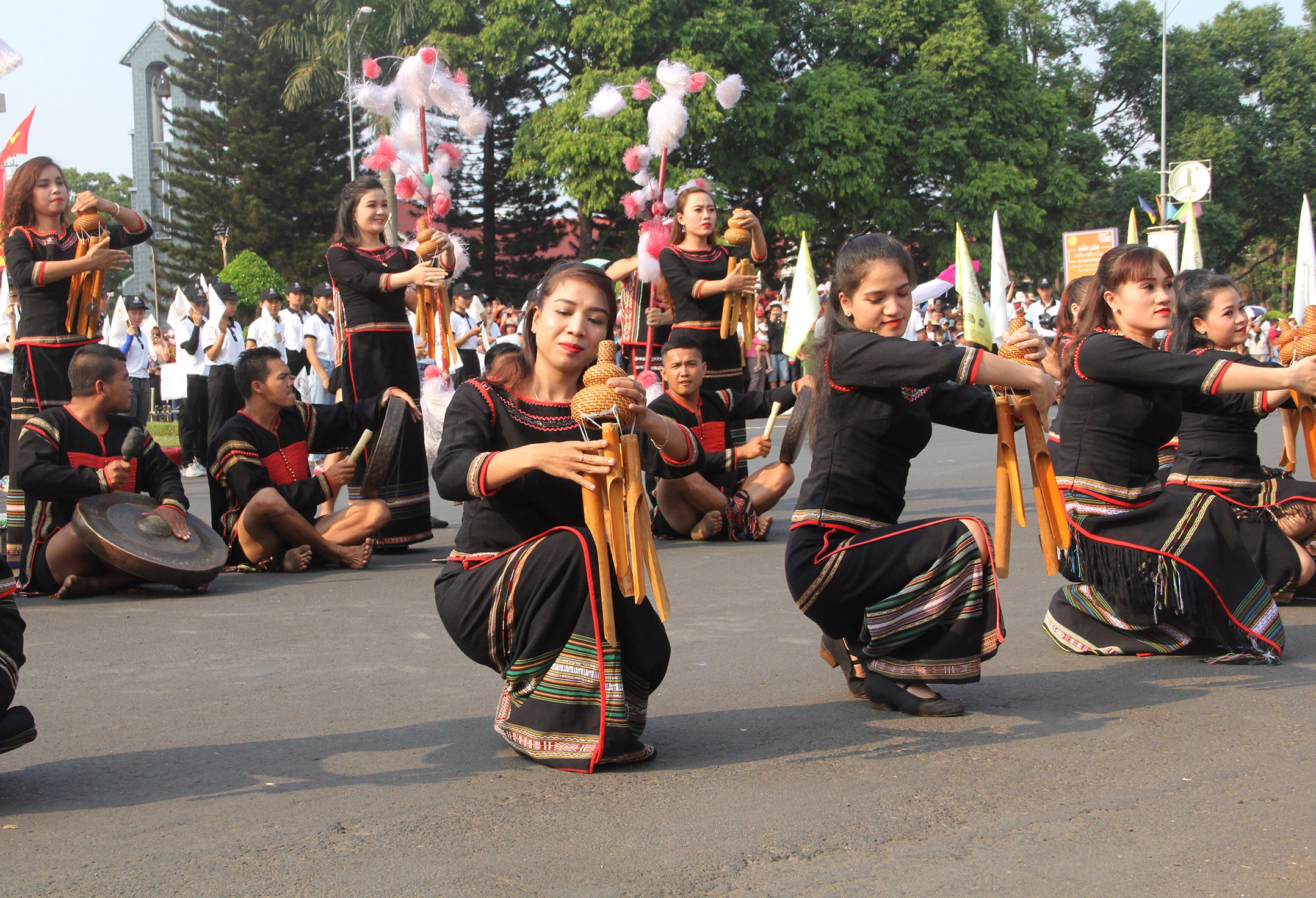Lễ hội đường phố Buôn Ma Thuột ảnh 2 Le hoi duong pho Buon Ma Thuot anh 2