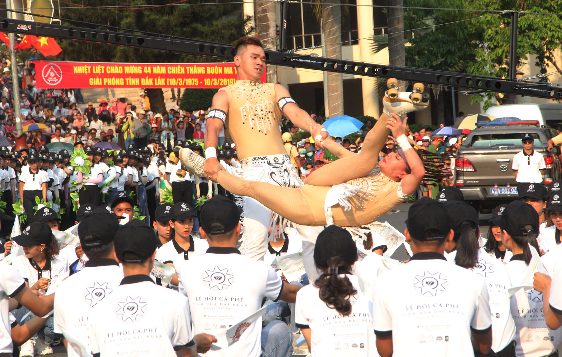 Lễ hội đường phố Buôn Ma Thuột ảnh 3 Le hoi duong pho Buon Ma Thuot anh 3