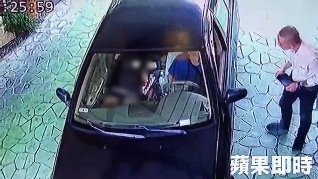 Siet co ban gai anh 2