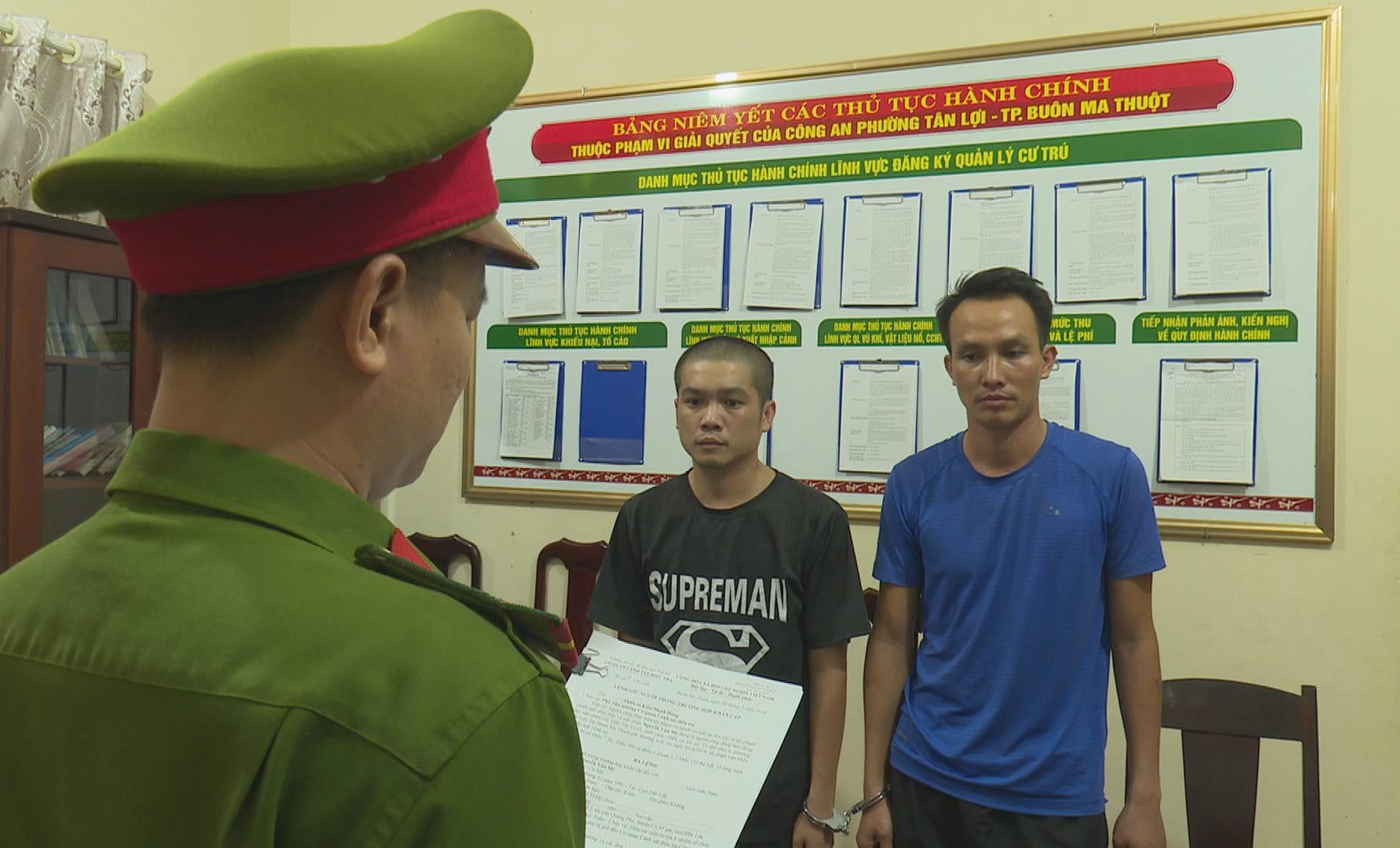 Dùng súng giải quyết mâu thuẫn ảnh 1 Dung sung giai quyet mau thuan anh 1