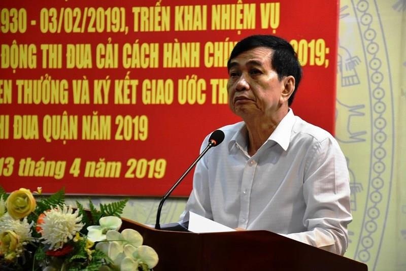 Dân làm hồ sơ ban đêm ảnh 3 Dan lam ho so ban dem anh 3