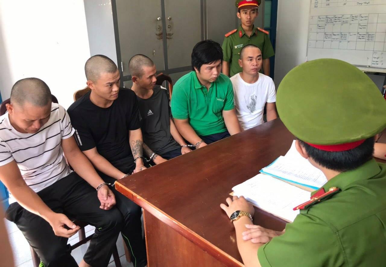 Khoi to nhom bao ke sau rieng hinh anh