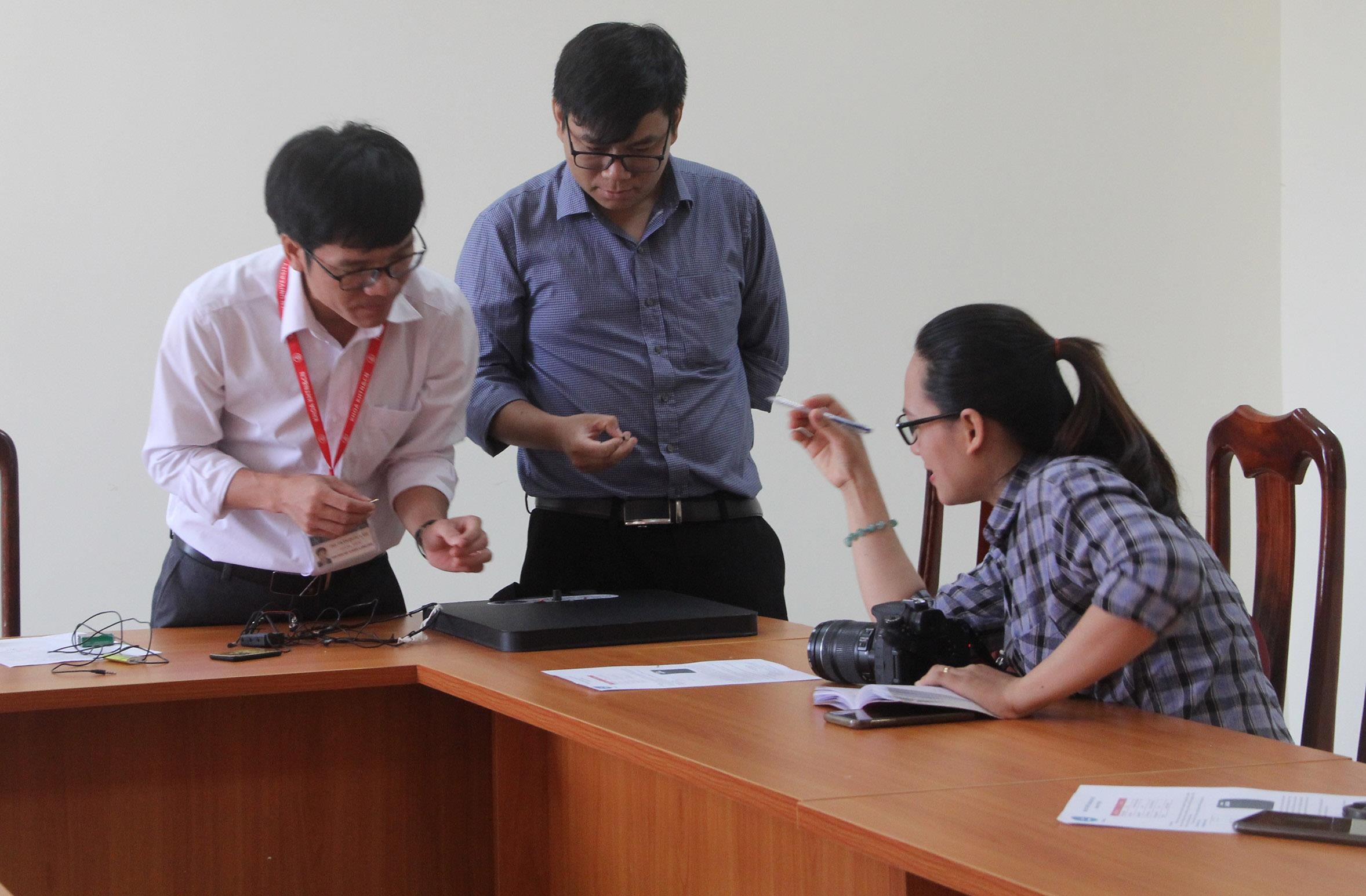 May chong gian lan thi cu anh 1