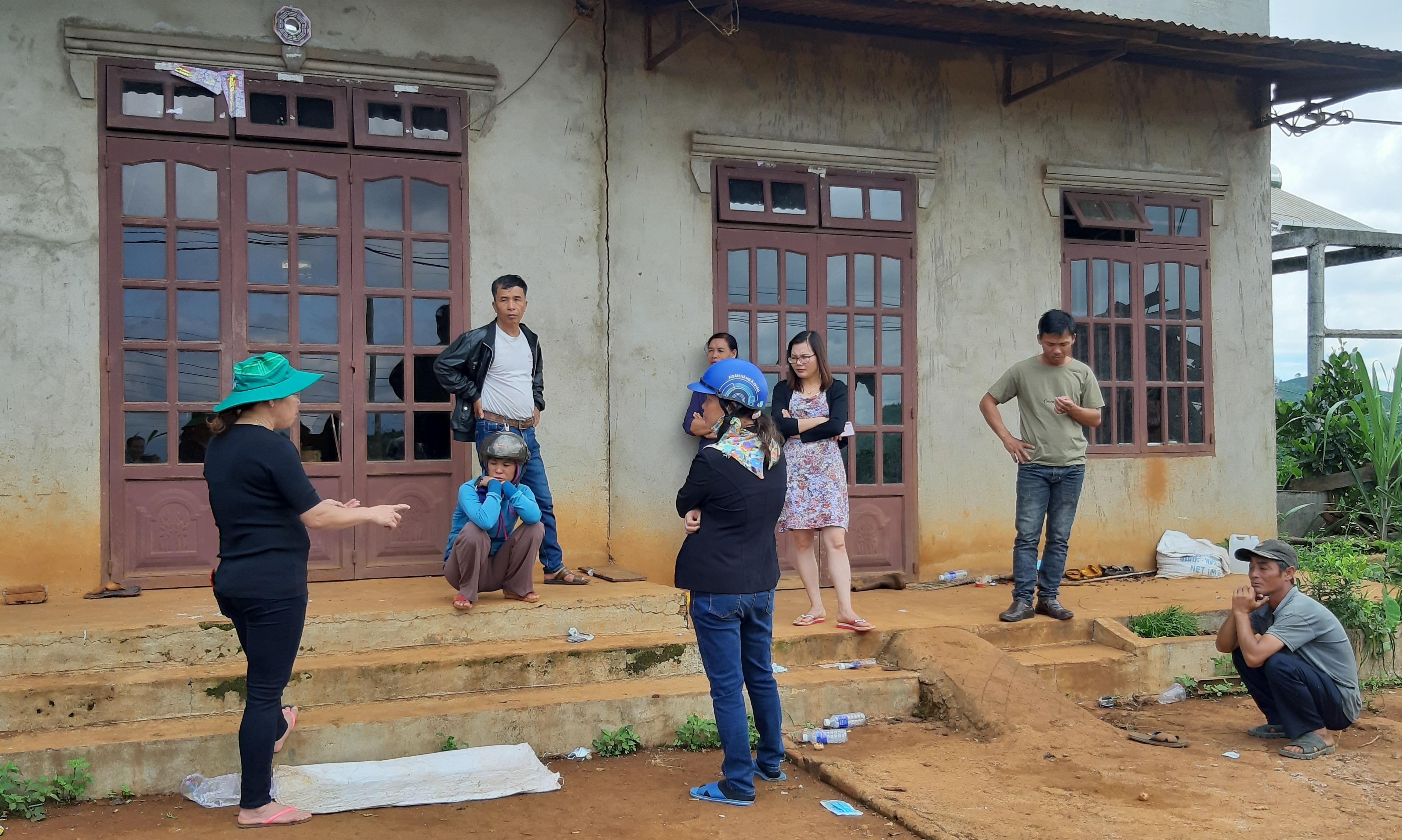 Ba bà cháu bị giết ảnh 2 Ba ba chau bi giet anh 2