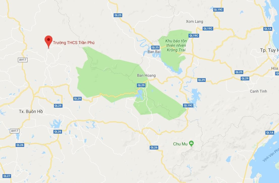 Hai nhóm học sinh hỗn chiến ảnh 2 Hai nhom hoc sinh hon chien anh 2