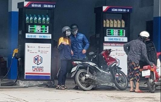 Xang gia cua Trinh Suong duoc ban ra den cac tinh phia Bac hinh anh