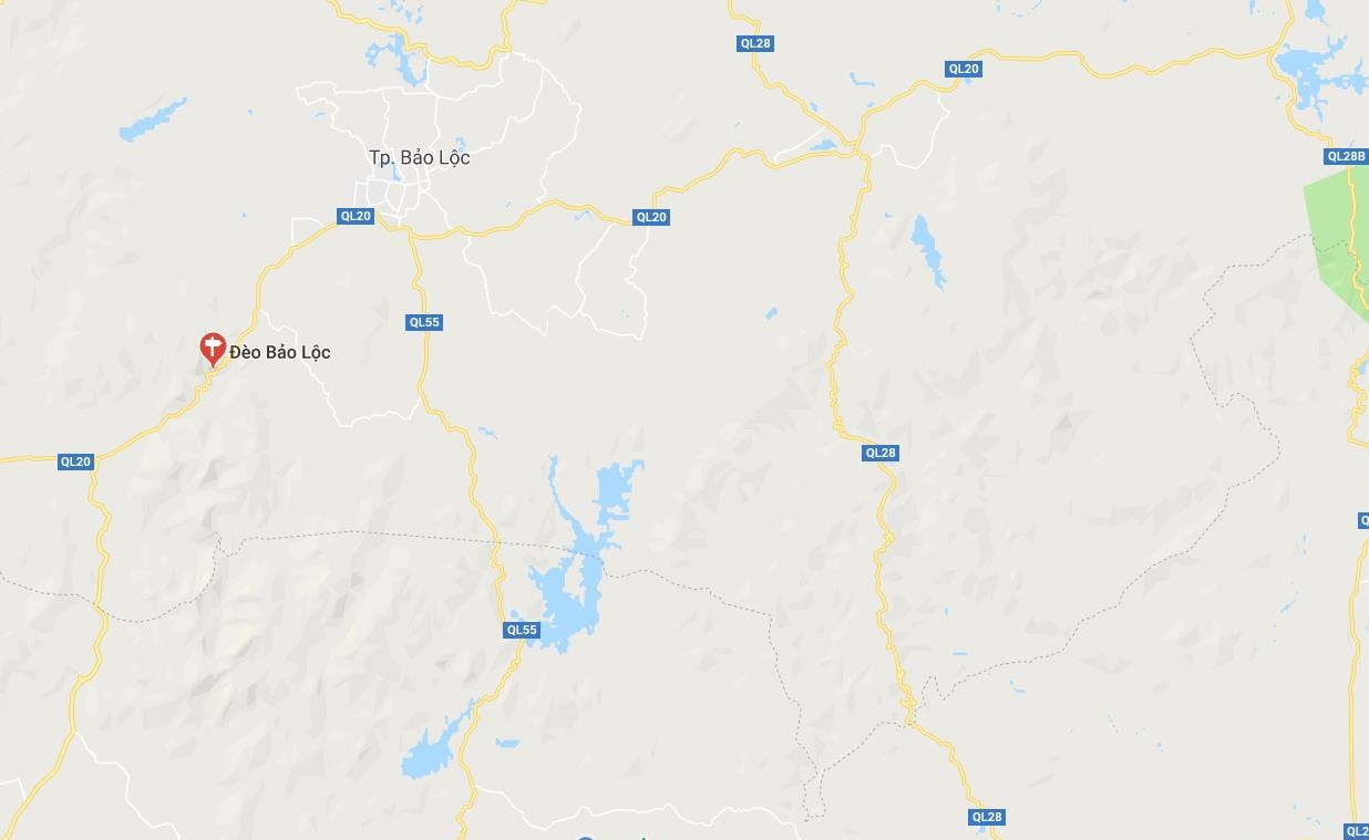 Sạt lở tại đèo Bảo Lộc ảnh 3 Sat lo tai deo Bao Loc anh 3